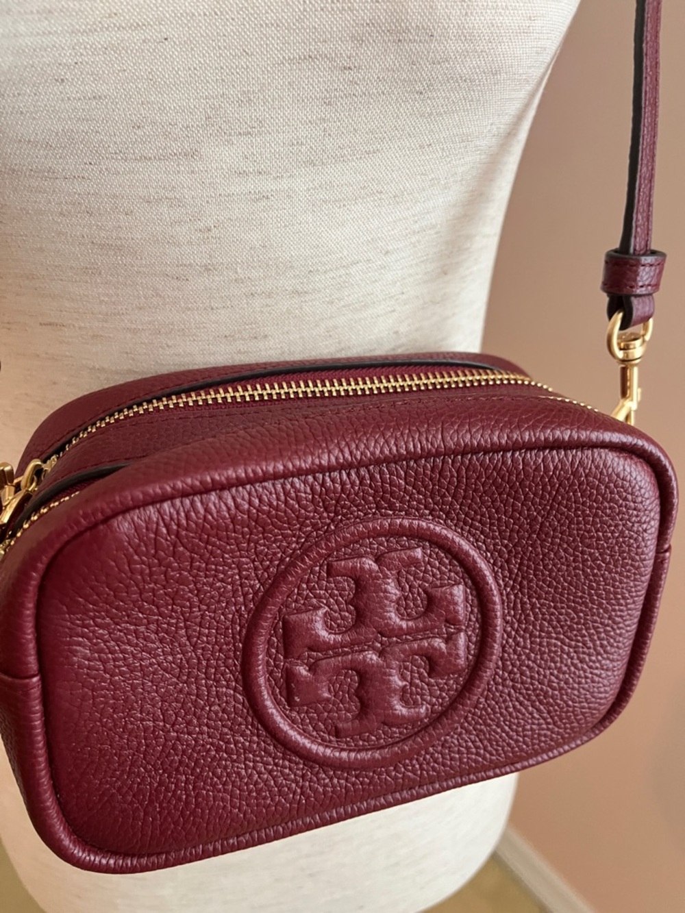Tory Burch Perry Bombe Mini Crossbody Bag in dark red